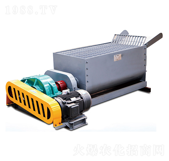 �p�S����C-����